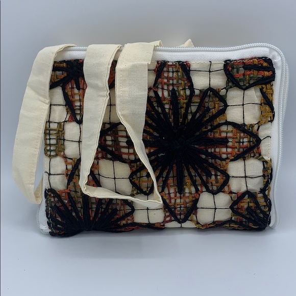 Hand-sewn Brazilian clutch/tote bag - Picture 4 of 6